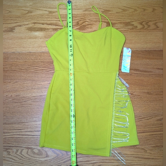 Almost Famous NWT Medium Chartreuse Faux Wrap Tank Top Romper w Sequin Fringe - Picture 6 of 13